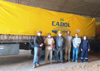 CAF y Cooperativa FUCAC unen esfuerzos para donar 180.000 kilos de trigo a lucha contra Covid-19