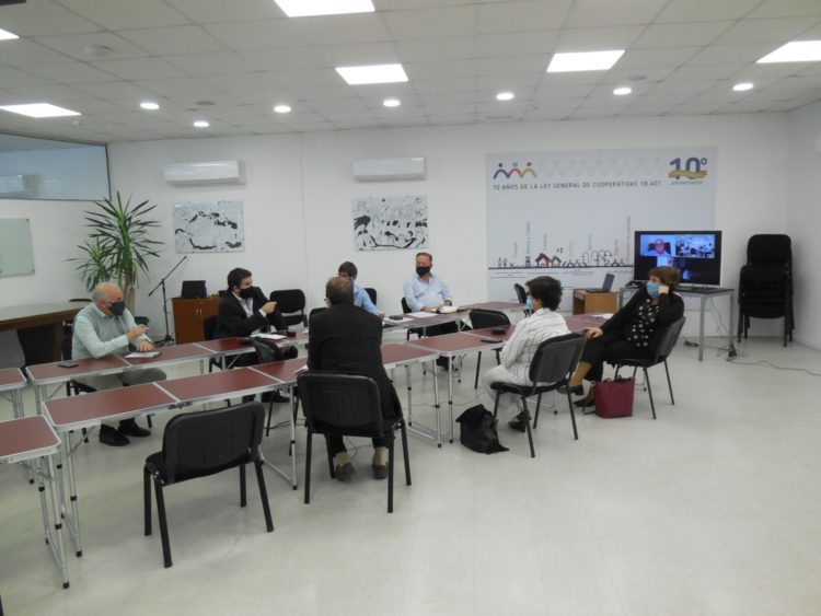 Reunión de intercambio entre Cudecop y el nuevo Directorio de Inacoop