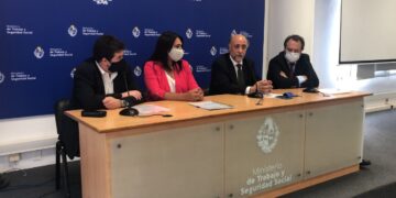 Acuerdo entre INACOOP y MTSS