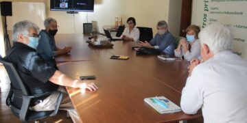 Ejecutivo de Cudecoop se reunió con bancada del Frente Amplio