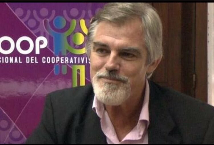 Homenaje de Mundo Cooperativo a Fernando Berasaín