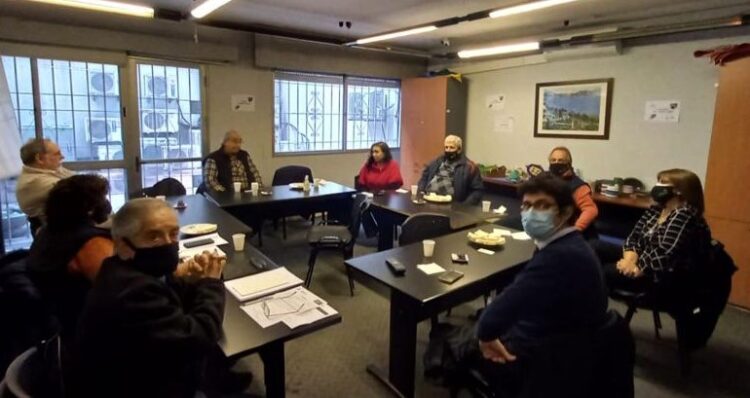 Taller de intercambio con la Cooperativa COSSAC en Montevideo