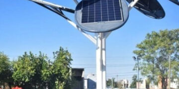 Cooperativas instalarán “árboles solares” en diferentes municipios de Argentina