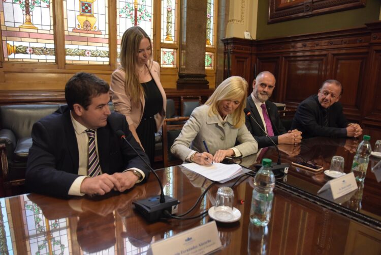 Cooperativas realizarán servicios en el Palacio Legislativo