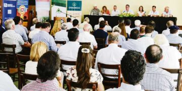 Las cooperativas son “un capital social, cultura, identidad, innovación y conocimiento”, dijo el presidente de CAF