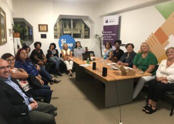 Emprendimientos autogestionados de mujeres expusieron en una nueva Tertulia Cooperativa