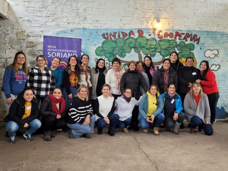 Intercambio Regional de Espacios y Comisiones de Género