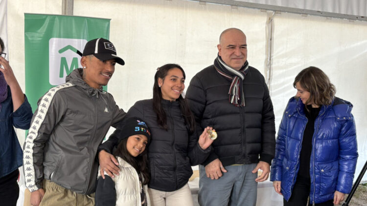 28 familias construyeron sus casas tras formar COVIHOMA en Piedras Plancas