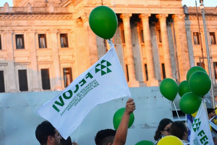 Marcha: cooperativismo de vivienda reclama mayor presupuesto